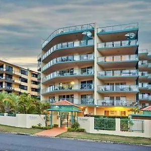 The Esplanade Riverview Holiday Apartments Maroochydore